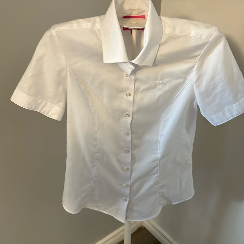 Brook Taverner short sleeve blouse size 6
